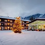Готель Obermuehle 4*s Boutique Гарміш-Партенкірхен