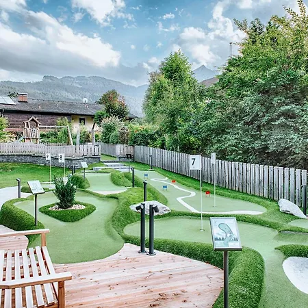 Готель Obermuehle 4*s Boutique 4*