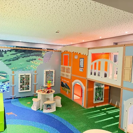 Готель Obermuehle 4*s Boutique 4*