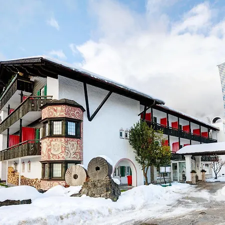 Obermuehle 4*s Boutique Hotel