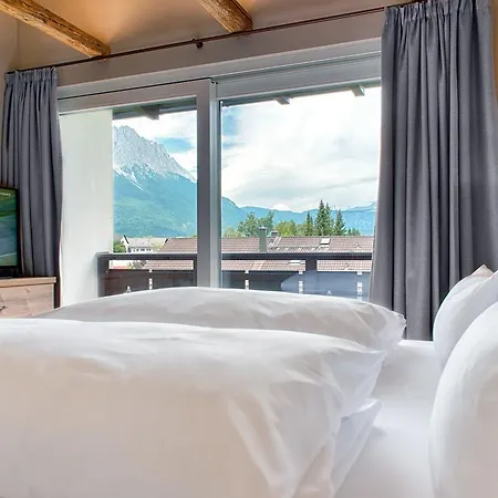 酒店 Obermuehle 4*s Boutique 加爾米施-帕滕基興