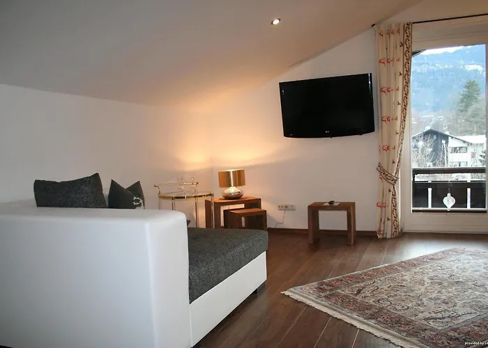 Obermühle 4*s Boutique Garmisch-Partenkirchen